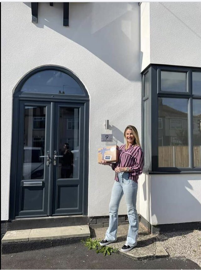 STew_Prescot's tweet image. Happy buyer 😀 #StephenTewEstateagents #Prescot