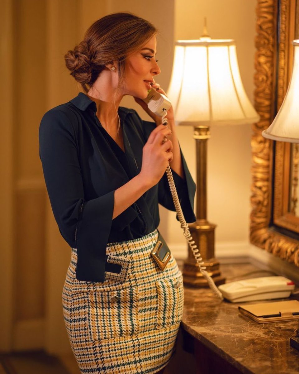 soniaucr's tweet photo. Beautiful and #Chic this #Outfit so #Fashion https://t.co/KzjeTAlZTX