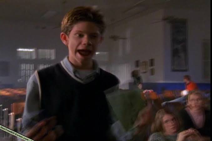 GhesWhaaat's tweet photo. @marriedTVpod And a few years before that, you, @HilarieBurton and @ChadMMurray were in Dawson’s Creek.
Who would’ve thought. ❤️❤️❤️ #OTHForever #OTHDay https://t.co/XU5dYuRnP2