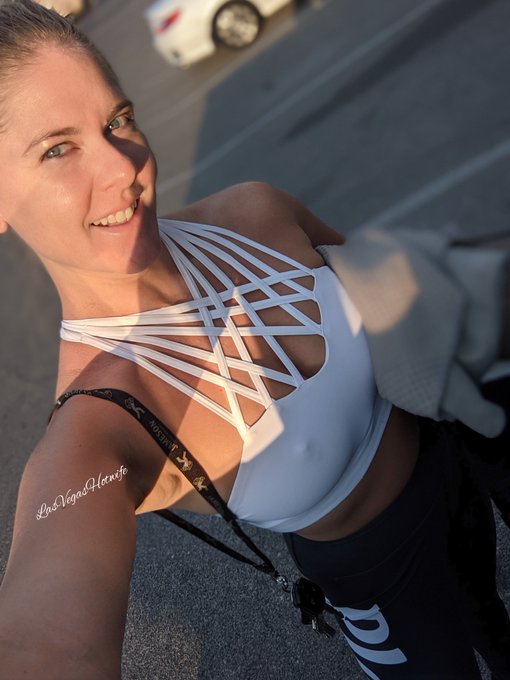 Workout Mode 💋Wifey💋 #workout #squat #life https://t.co/TYj4b9EJp6<a href="/tag/workout"class="tags">#workout</a><a href="/tag/squat"class="tags">#squat</a><a href="/tag/life"class="tags">#life</a>