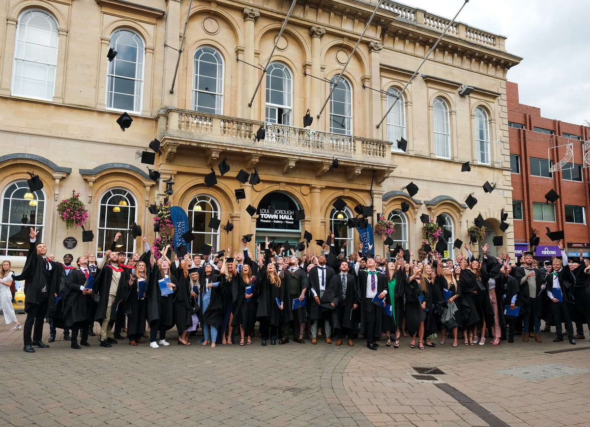 LouCollGroup's tweet photo. Congratulations to our HE Sports graduating classes of 2020 and 2021 #LouCollGraduation https://t.co/RDNTl2kttT