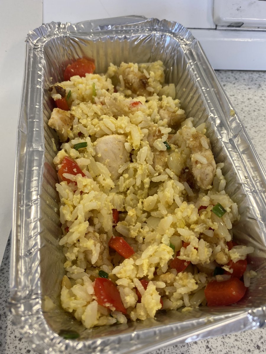 PGSHWB's tweet photo. Our sports nutrition classes were making salt and pepper chicken with fried rice today… the perfect fakeaway for a Friday night 😋 we were focussing on how micronutrients impact on performance 🏃🏃‍♀️ #pgs5 #enjoyableactivities #clearpurpose https://t.co/d9L61BFB3q
