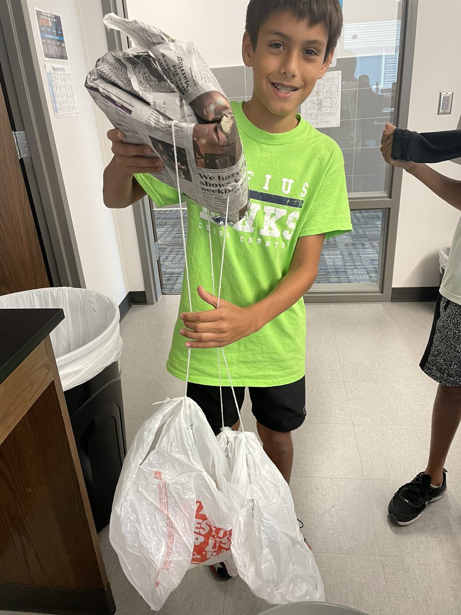 baumel_dawn's tweet photo. The egg survived its 20 foot drop! Great design by this 7th Adv Scientist @HofiusKISD applying what he’s learned about energy & forces! @KleinISDscience #soaringinscience https://t.co/M23yOj1CpW