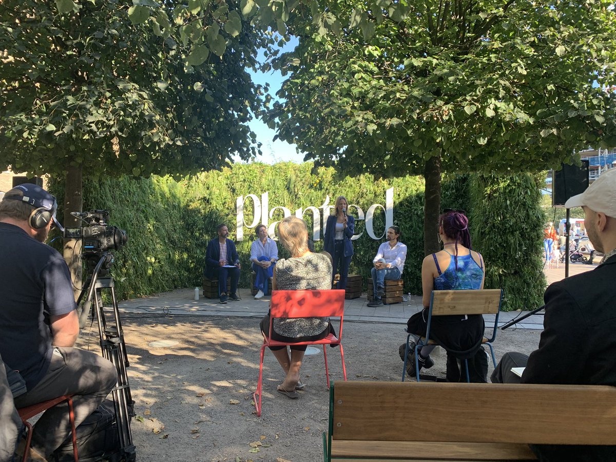 QuietMark's tweet image. Quiet Mark CEO, Poppy Szkiler on the Planted - Toxic Cities panel with Kerem Asfuroglu (#DarkSource), Georgia Elliot Smith (#Element4) and Trewin Restorick (@hubbubUK), with host, @Oliver_Heath