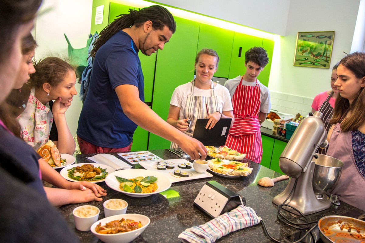 central_st's tweet photo. Are you looking for a cookery space to host your next team building event?

Our cookery school is a professional kitchen with a difference, using income from private hire to fund our free or low cost cookery classes in the community!

Click here>> https://t.co/DRVlhmL8eM https://t.co/i6j5nK7y8f