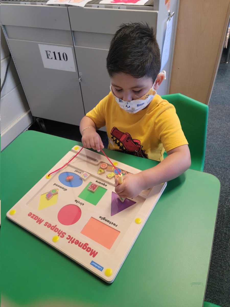 ChristineOTES's tweet photo. Practicing sequencing, sorting, and building. https://t.co/SWmIq8ddtk