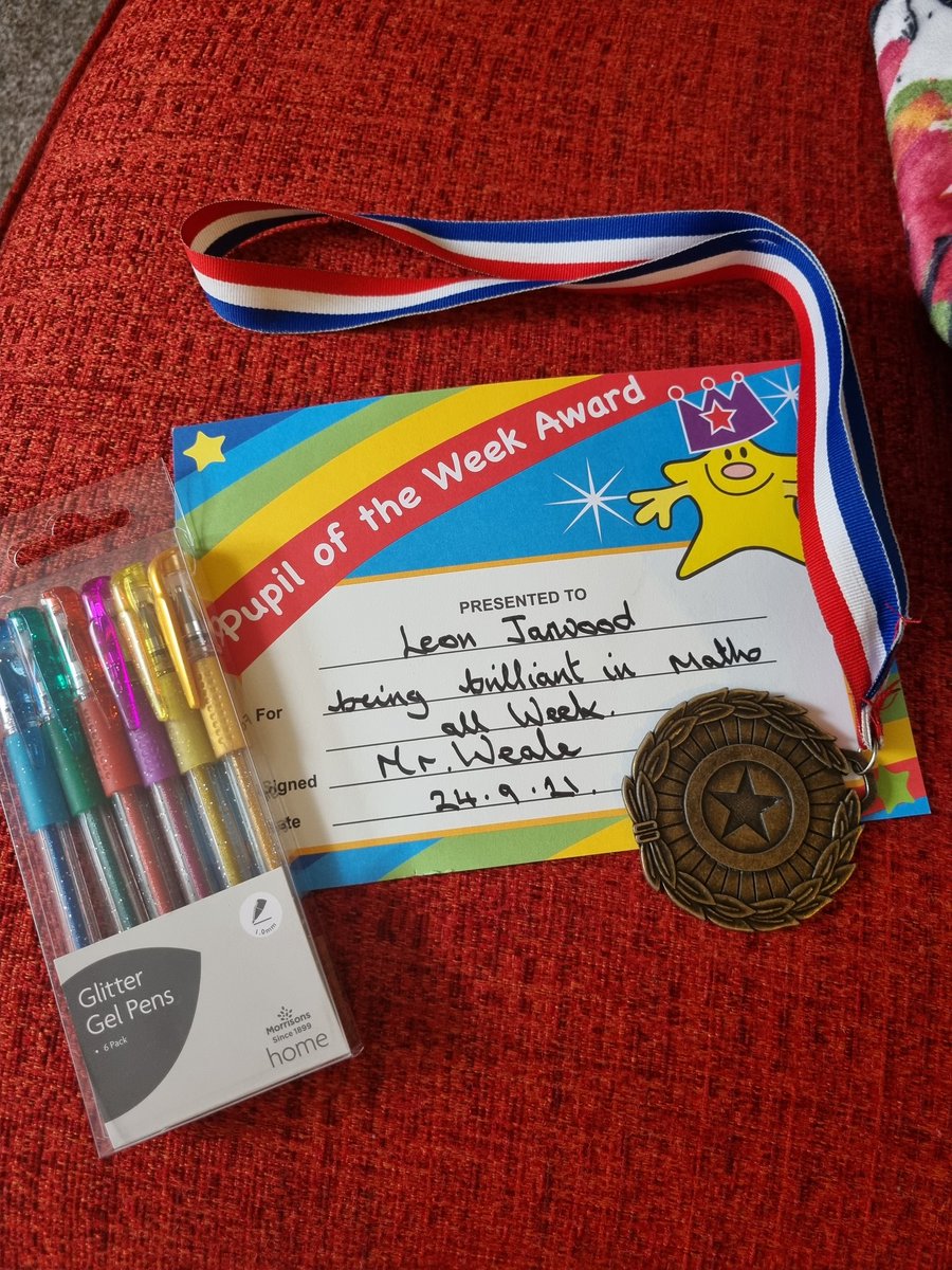 shanzzarks's tweet photo. Leon got pupil of the week in maths! @rosswilcoxMCA @Mayflower_MCA https://t.co/cP5ZWaz6eM