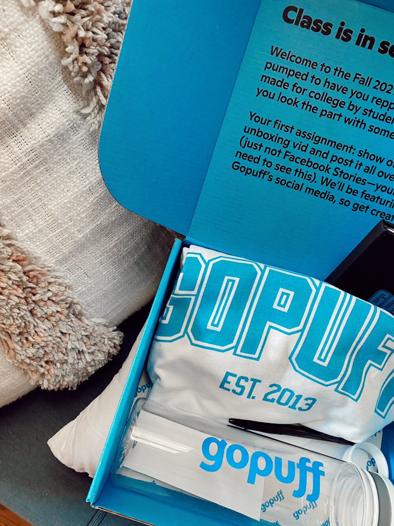 gtsanchez131's tweet photo. Loving my welcome box from @gopuff and so excited to be back on campus! Use code GAB131 for $10 off your first two orders😄 #gopuffcrew https://t.co/boii1vFTed