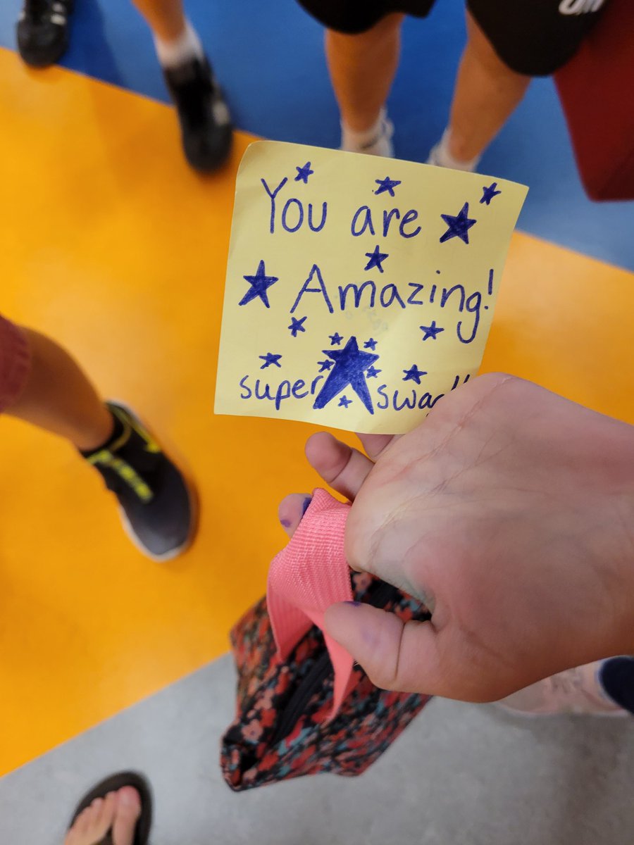 MrsSawickiCFIS's tweet photo. It's been an amazing week! 
🖤🐯🧡
#cfevs #ChooseCourage #StartWithHello #PassItOn https://t.co/wb9OXE3xmT