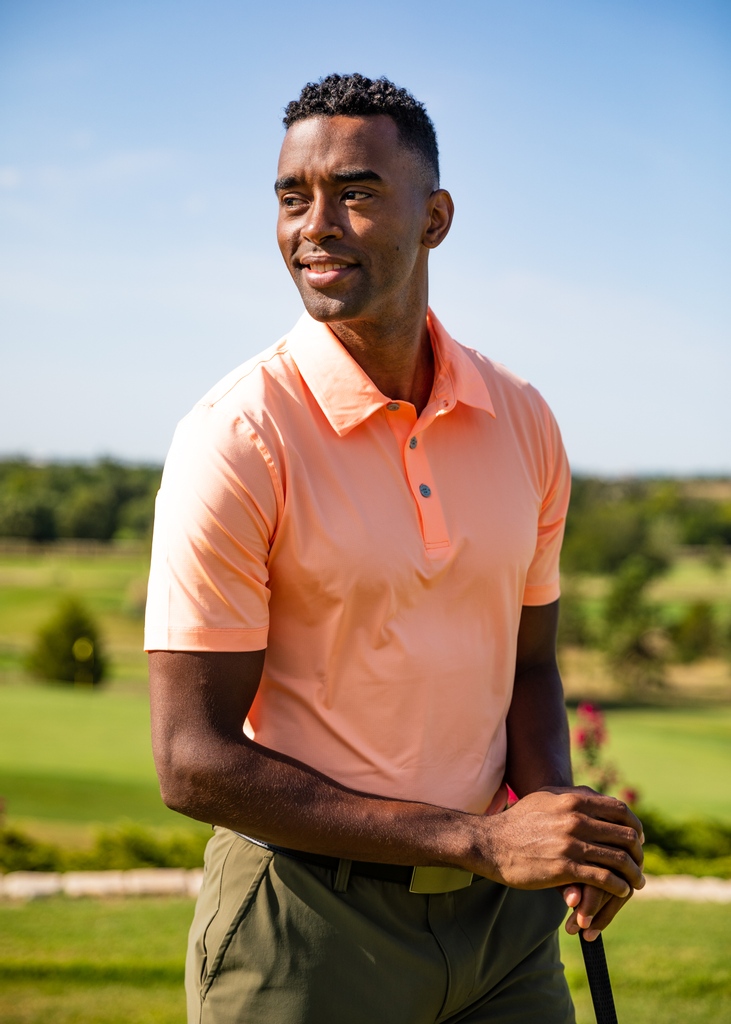 ClubCovel's tweet photo. Shine bright on the course this weekend in our Toby Polo!
.
.
.
#mensgolf #pgatour #golfwear #mensgolfclothes #golfclothes #athleisure #menspolo #golf #golfswing #golfman #essentialsforeveryman https://t.co/OYnIO33MHo