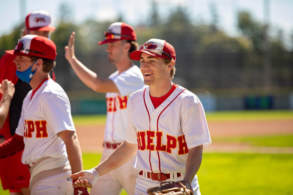 guelph_gryphons's tweet photo. ⚾ #PhotoGalleryFriday with our @GryphsBaseball Team! 🔥 #GryphonPride 

📷 Full Gallery ➡️ https://t.co/1ktEpbwkQk https://t.co/rB9UMxYVp7