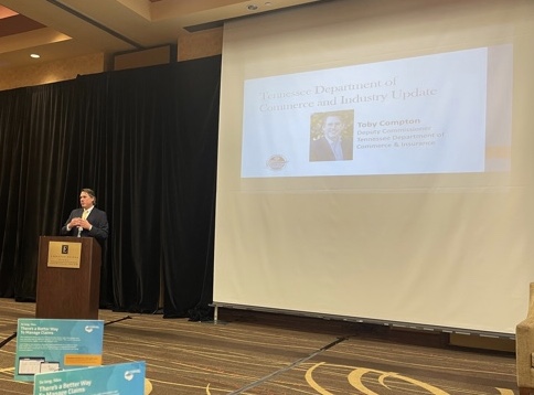 TNCommerceInsur's tweet photo. Thank you to the Tennessee Self-Insurers' Association! This morning, TDCI Deputy Commissioner @tobycompton shared an overview of our department during the TNSIA's conference and how we support @GovBillLee's vision to make Tennessee more economically competitive. #insurance https://t.co/kYN7OliDpB