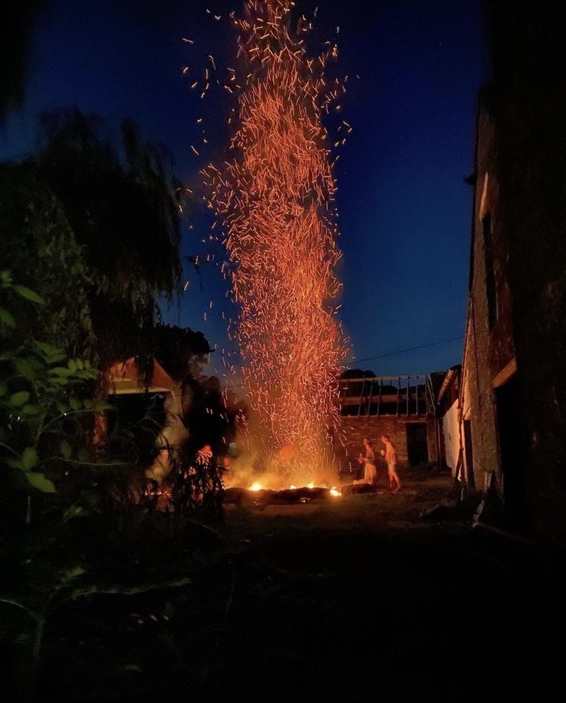 A beautiful snap from our yearly (after a brief COVID hiatus last year) camping trip to Wales with our general managers and head chefs 🏕

Big thanks to all our suppliers who helped make it another trip to remember, til next time Wales 🏴󠁧󠁢󠁷󠁬󠁳󠁿💚