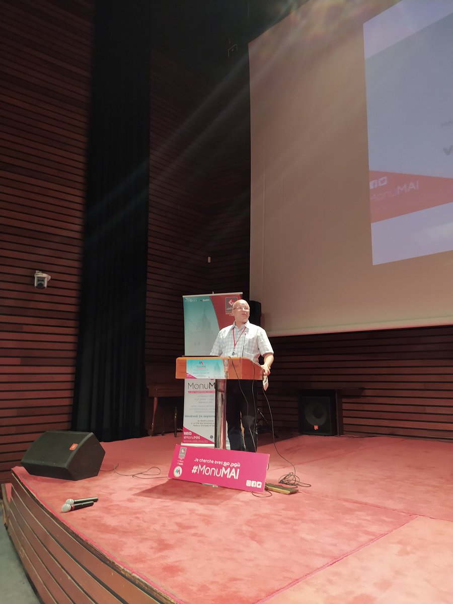 JMesrs's tweet photo. Nuit Européenne des Chercheurs lancement de l'action MoNumai
Collaboration entre la @FDescubre  et  la @citesciencestn 
#NIGHTspain  #MSCANight https://t.co/iaSK7jAhYa