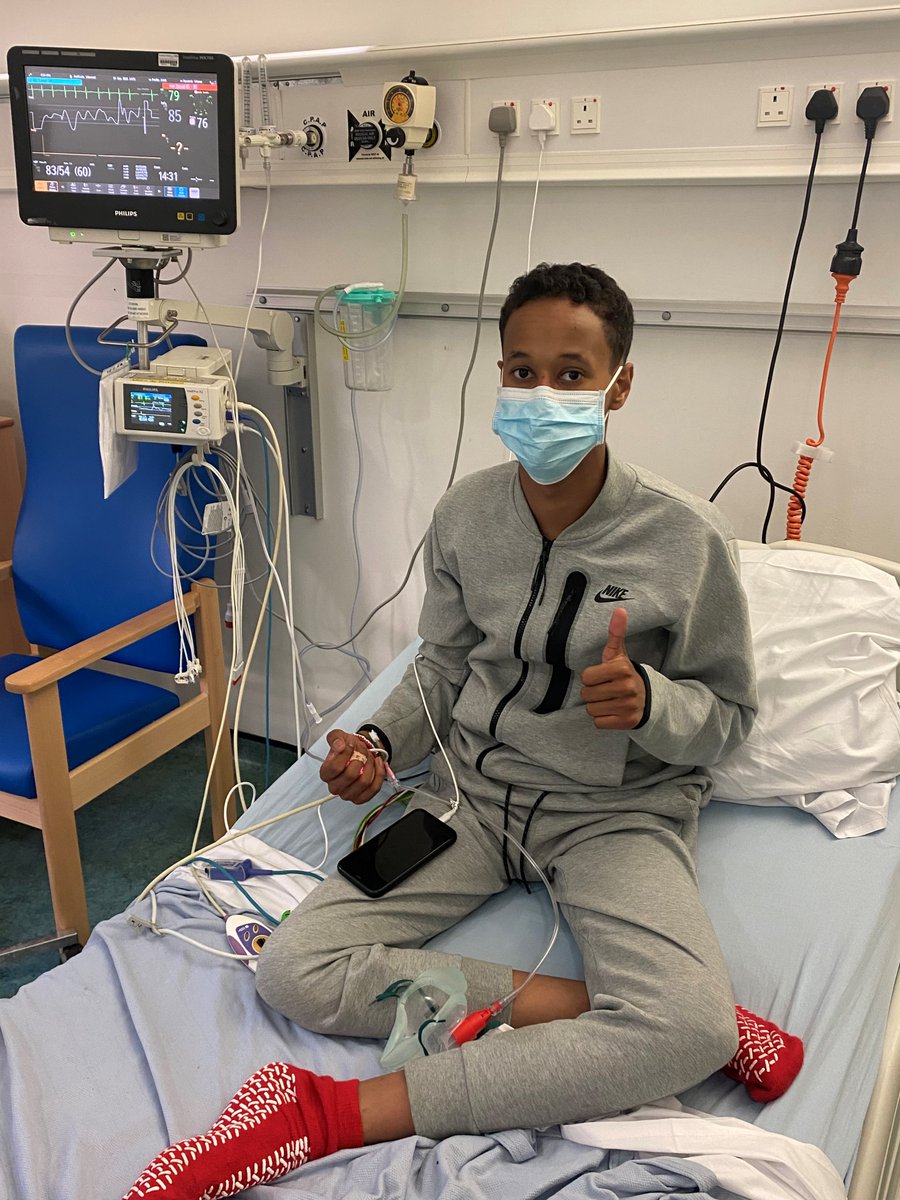 Max Khadar, 17, became one of the first in the UK to receive a new lifesaving covid-19 treatment at St George's today. 

He said: “I feel very thankful, very grateful and very special... thank you NHS!”

More about Max and the ground-breaking new drug➡️stgeorges.nhs.uk/newsitem/st-ge…
