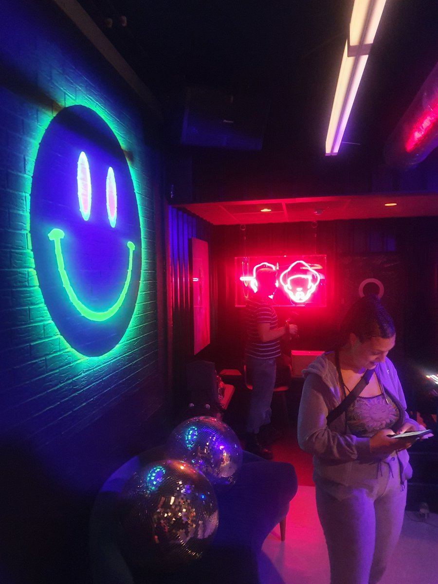 Lindsey Ward DJ tweet media