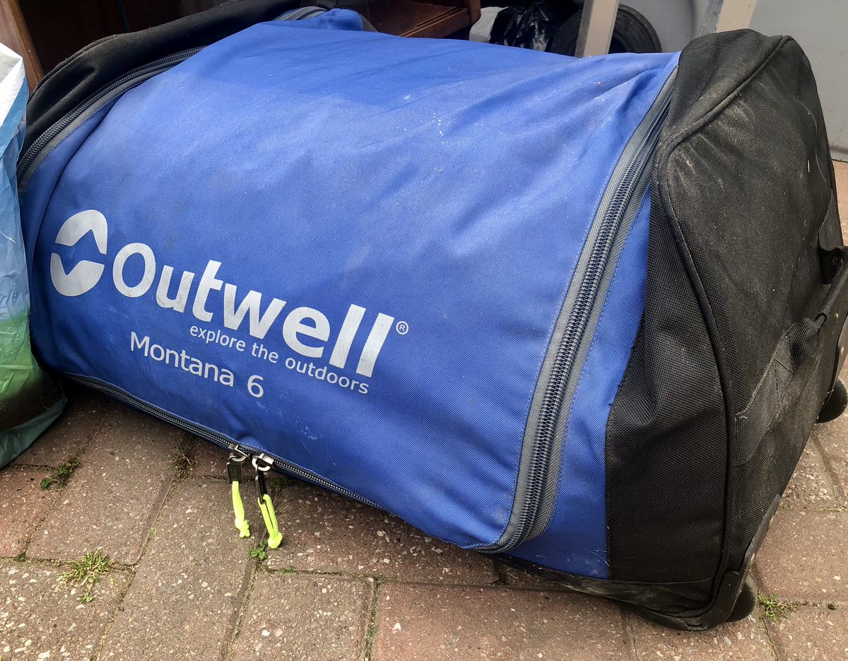 Although I tried, I never really got on with camping. Everything now donated to the amazing Rope Project to help raise funds for people who are escaping !!