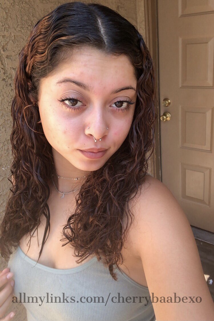 anastasia cherry • FREE & PAID OF on X: my fansly is FREE to follow 🦋⤵️  t.cohfbUNkxcyF  X