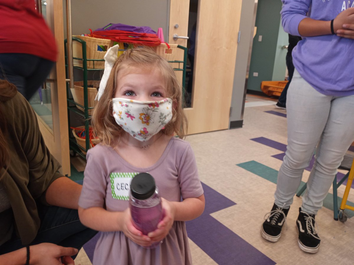 DGN litte north stars had its parent/child meet 'n greet today. Parents were able to see the new spaces and kids had their first opportunity to meet our teachers in the making. We are ready to learn! #WeareDGN #99Learns