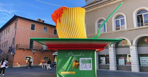 a #Foligno sono tornati #IPrimidItalia, degustazioni, show cooking con chef stellati, incontri con nutrizionisti e produttori e molto altro ancora. 
Gusto, tradizione e innovazione!!
SCOPRI DI PIU'🌐bit.ly/3EIb0dT
#umbria #Evento