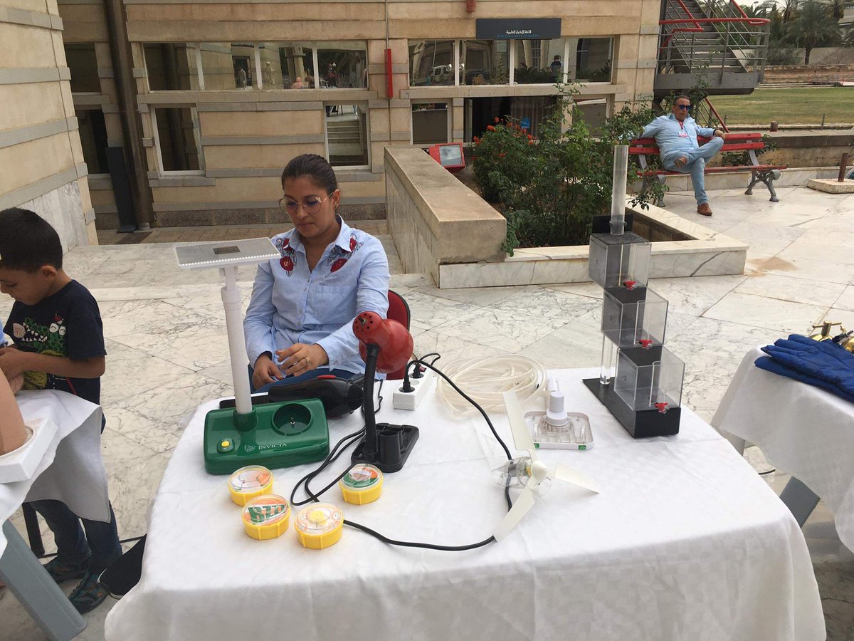 JMesrs's tweet photo. Nuit Européenne des Chercheurs en
Collaboration entre la @FDescubre et  la @medinasciences Cité des Sciences à Tunis مدينة العلوم بتونس 
#NIGHTspain  #MSCANight https://t.co/GE5hc02xaD