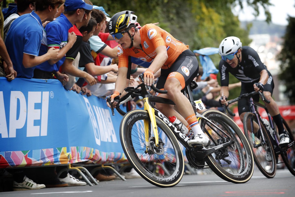 🇧🇪 #Flanders2021 

🥉 for <a href="/KooijOlav/">Olav Kooij</a> at the World Championships U23!