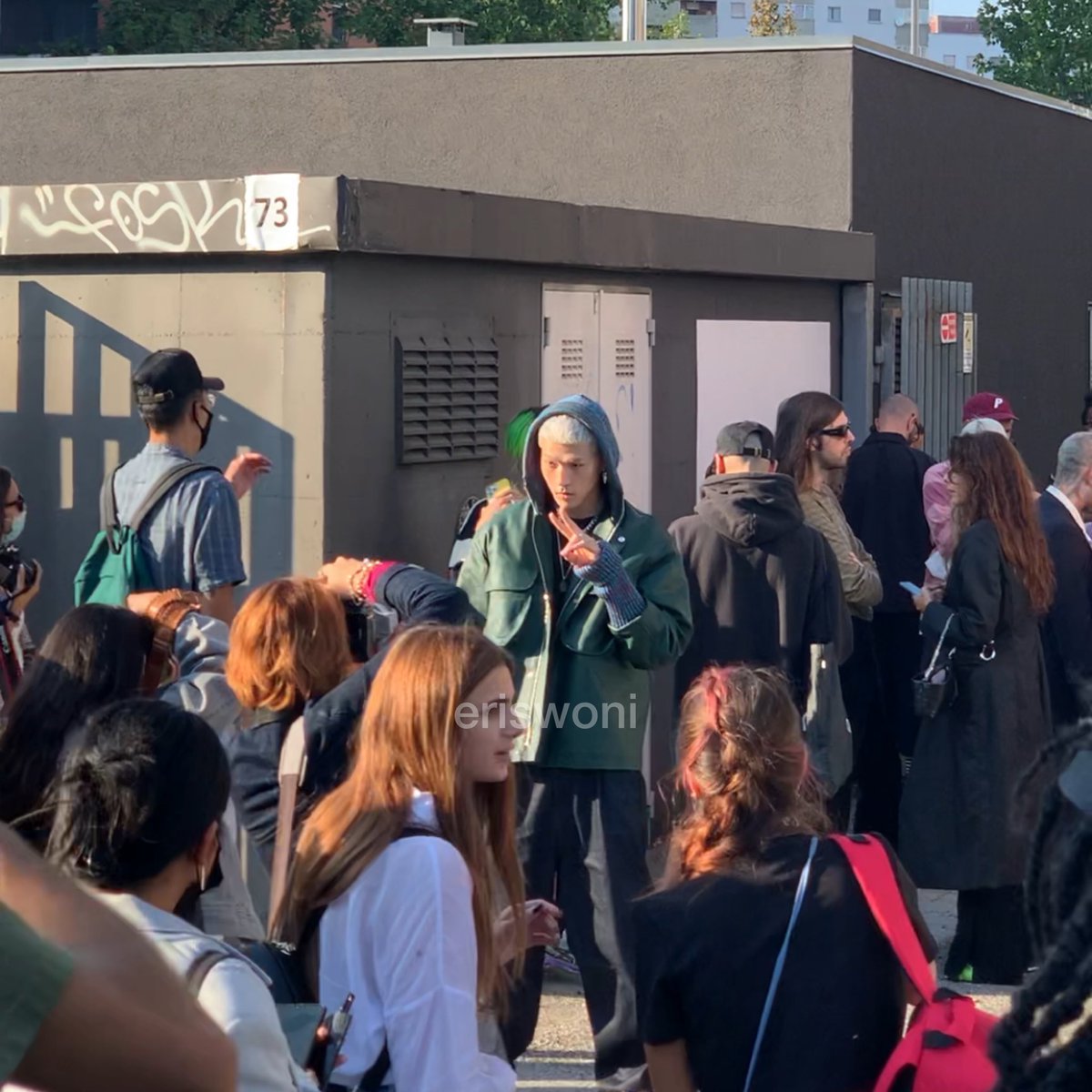 svnishi's tweet photo. BM at Sunnei Show!!  #BM #KARD #BMxMilanFashionWeek @KARD_Official https://t.co/xC8cEuNvZI