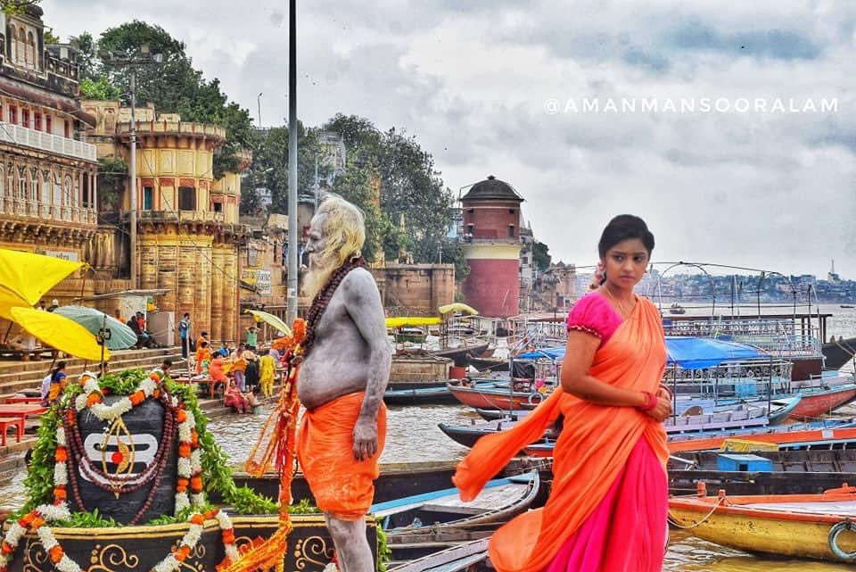 DrVNMishraa's tweet photo. जो भगवान शिव का घर हो, और उसके घाट, बाबा के मणिमाला के समान हों, वैसे तीनों लोकों में न्यारी काशी, में नक़ली शिवलिंग बना, उसे चलचित्र के माध्यम से, उसका शूटिंग करना और वो भी घाटों पर! ऐसे ही, महानिर्वाणी घाट पर, एक बार शमशान बना दिया था! ये अत्यंत दुखदायी और आपराधिक कृत्य है। https://t.co/QK4RTIzknN