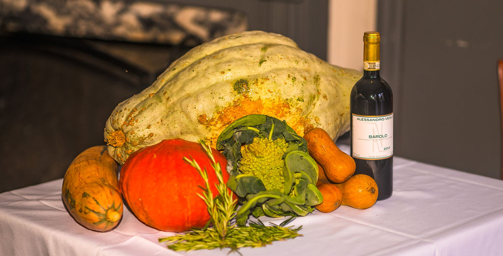 FlorianaDC's tweet image. We update our menu on a recurring basis based on seasonal ingredients. Once Fall rolls around, we break out the squash in dishes such as our butternut squash ravioli. 

Make a reservation today by clicking this link bit.ly/2W2YYH4.
⁣
#fallindc #fallfood
⁣