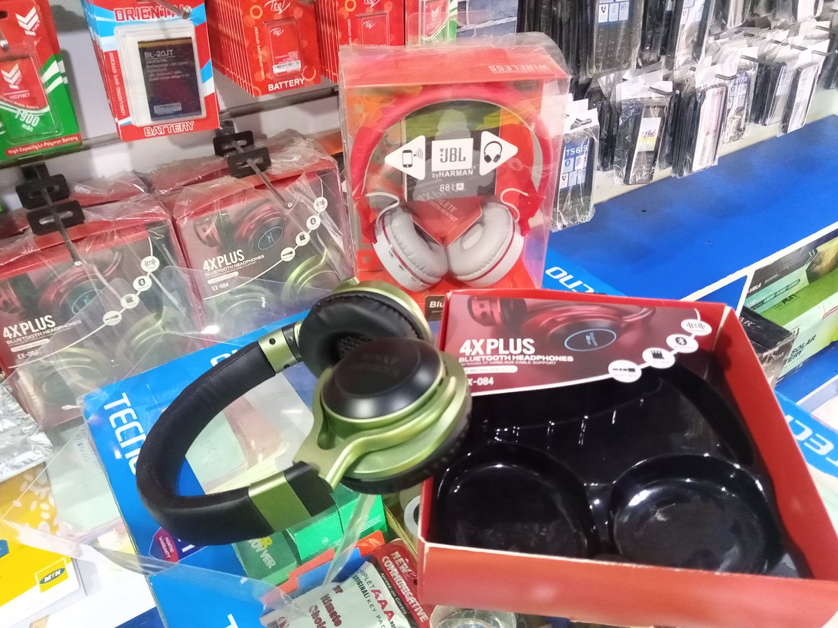 xdlmgmt's tweet photo. Quality Bluetooth headphones available at affordable price.
Free delivery for people within Gulu City.
Call; 0774347030 or 0771610994 for more information. #ViPElectronics https://t.co/KNBsgbzcJA