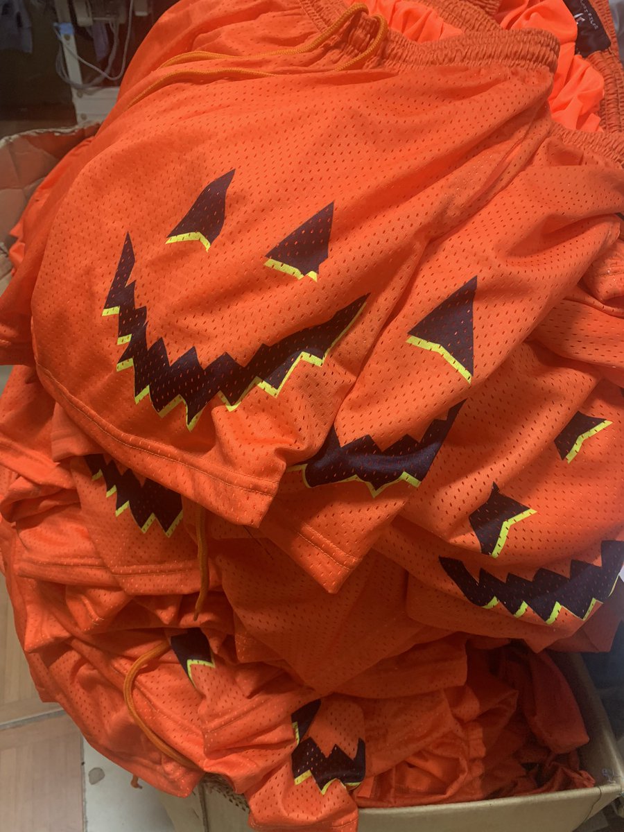 LFEstevan's tweet image. 🎃