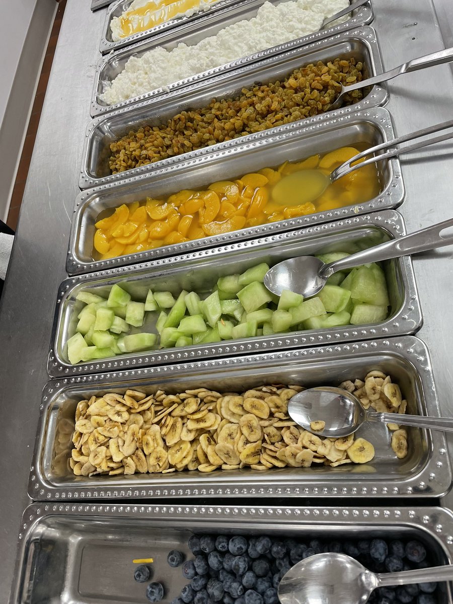 NicholsDining's tweet photo. Lunch!! https://t.co/pxmTDfgfid