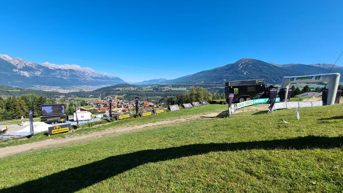 E1MTB's tweet photo. Enduro One is ready to rumble in Innsbruck #E1 #EnduroOne #E12017 https://t.co/UmQS5NbJTx https://t.co/gLGEAexhre