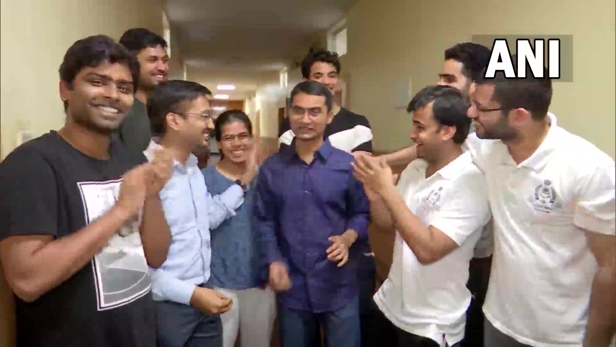 ANI's tweet photo. Friends and family members of Shubham Kumar celebrate after he secured AIR 1 in UPSC Civil Services Examination 2020

"I've been preparing since 2018. I could not believe the results today. I will perform with my fullest capacity in whichever position I'm assigned to," says Kumar https://t.co/UrA8fE4802