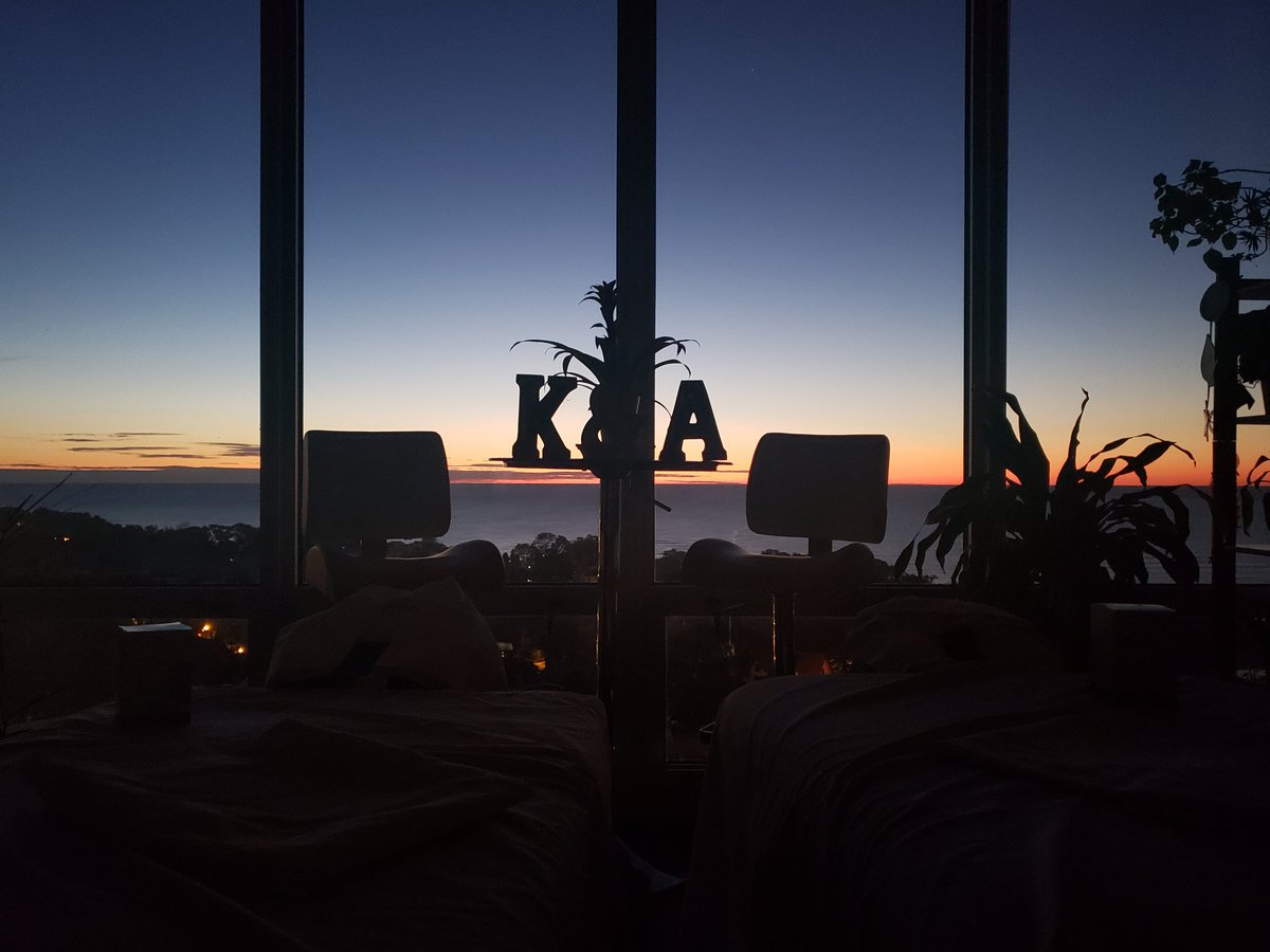 #BedBreakfastAndMassage tweet media