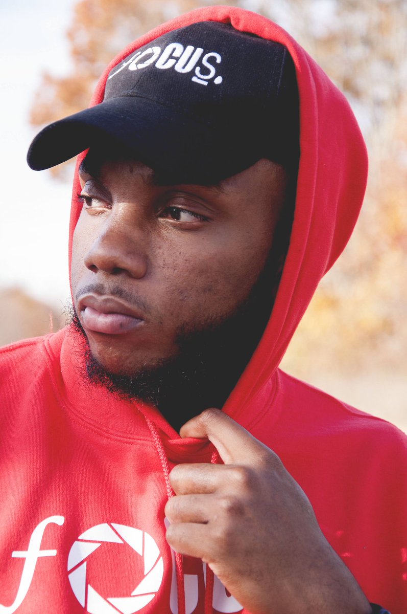 Foundforfocus's tweet image. Hoodie szn in full effect! #clothingbrand #photography #focus #hoodie #fall #photographer