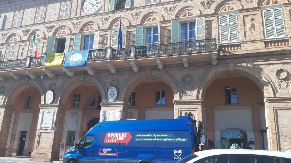 FNInfermieri's tweet photo. Tante buone pratiche infermieristiche premiate a Civitanova Marche per la quarta tappa del #CongressoFnopi itinerante. https://t.co/aaUwe9UlZM