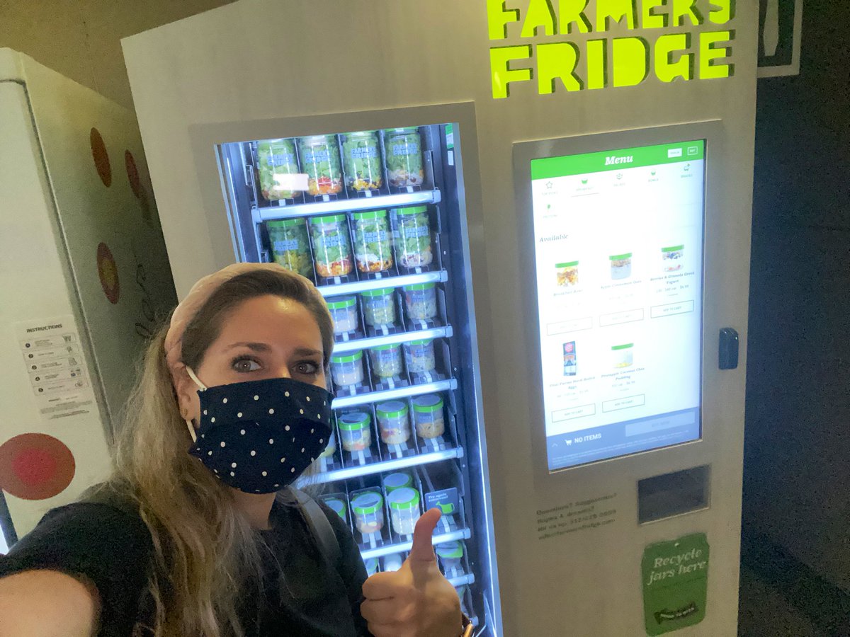StarPlasticInc's tweet photo. ⭐️ Love seeing our customer, @FarmersFridge’s yummy meals available at #LAX today✈️. 🥗🥪💚
@flyLAXairport #yum #farmersfridge #FTW #Flyyum https://t.co/6J4un69r89