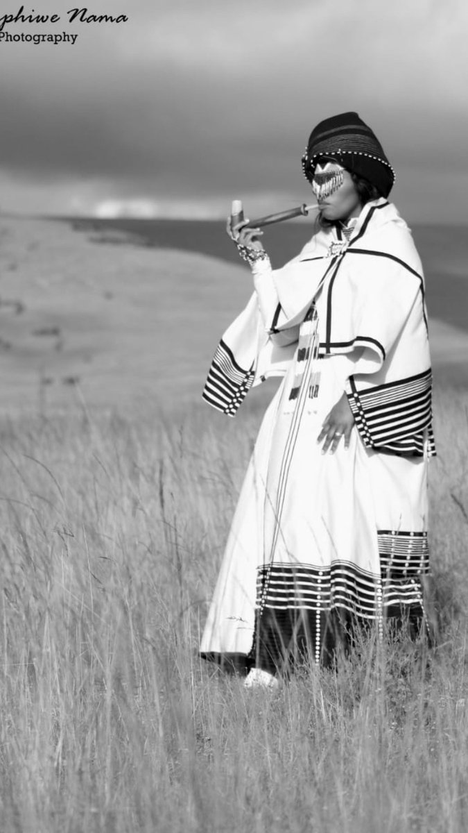 unathisobekwa's tweet photo. Thina sizwe sakwa Xhosa sithi Happy Heritage day https://t.co/W1tXMsIpWP