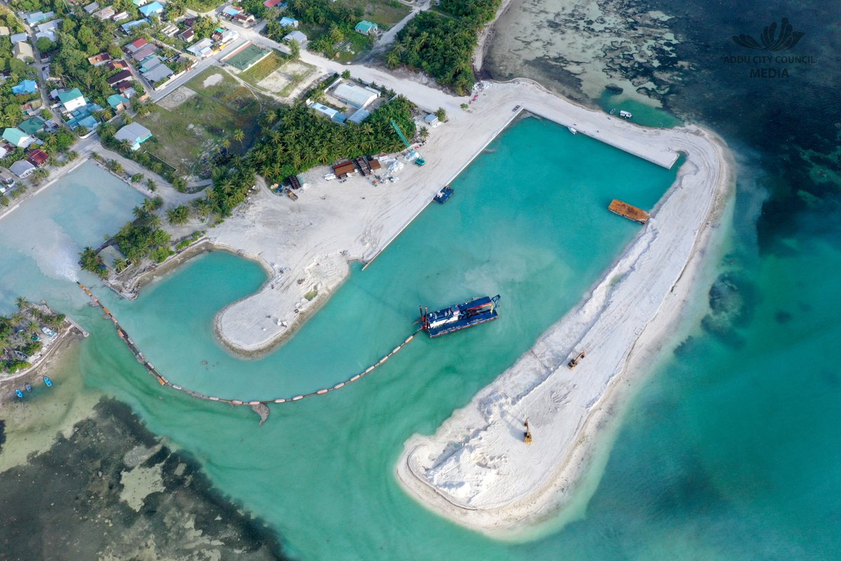 ހުޅުދޫ ބަނދަރު ހެދުމުގެ މަޝްރޫއުގެ ތެރެއިން