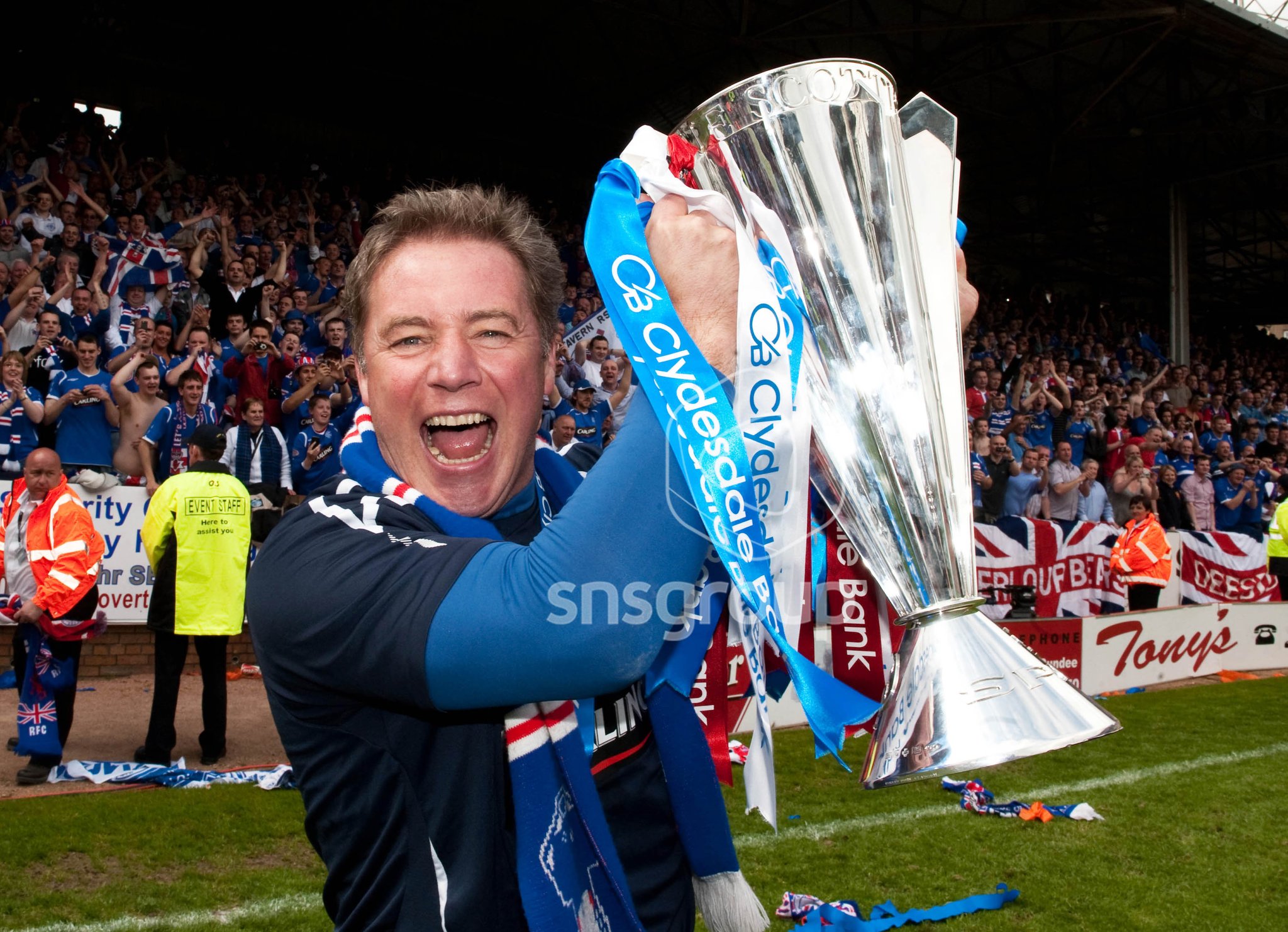  Happy Birthday to legend Ally McCoist. 