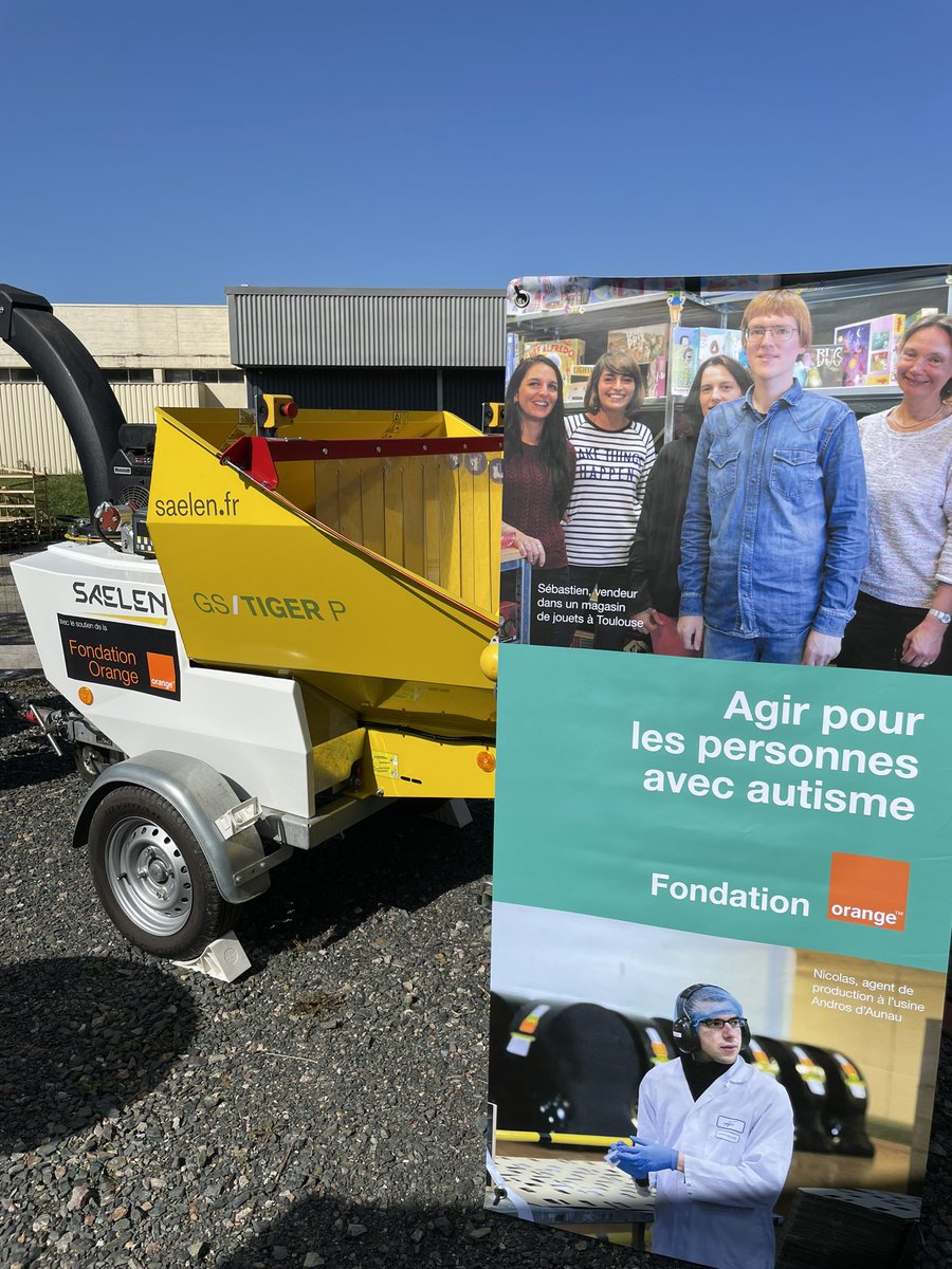 GuilMICHEL's tweet photo. Bon anniversaire à l’association #VertAutis qui oeuvre pour l’insertion professionnelle des personnes avec troubles autistiques à #Sorbiers @SteMetropole 👏🏻👏🏻 🎂
Avec le soutien de la @FondationOrange @OrangeAuRA https://t.co/TEoQfRhJsn