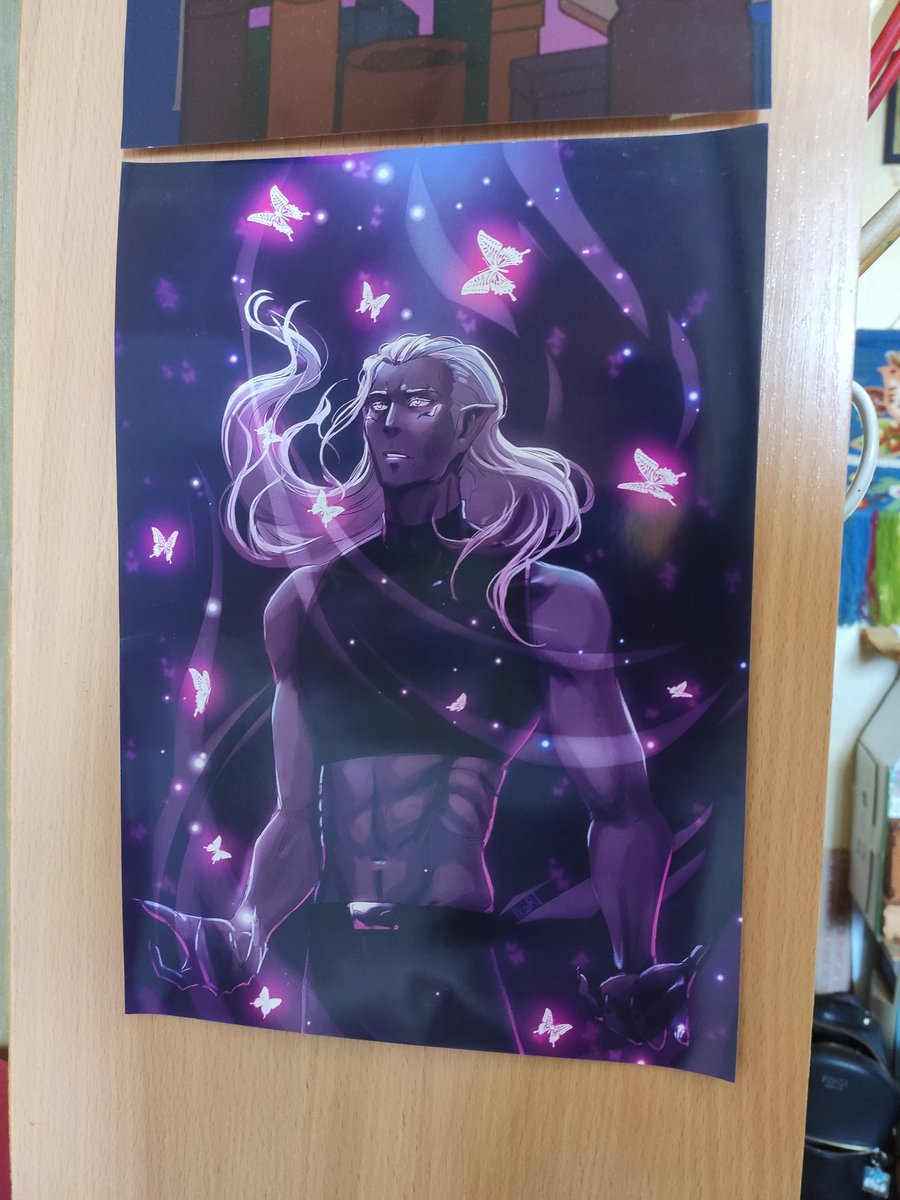 loveLowecraft's tweet photo. Подарки от @madeinsixsquad 🥰 драматичный принц неврозов #Voltron_Lotor, героический капитан летающей херни #Cid_Highwind и его недоубитый недовампир #Vincente_Valentine и Френсис #bsd_Fitzgerald это больше чем любовь теперь окружают меня и радуют *____*
#BSD #finalfantasy7 #FF7 https://t.co/b33TorGzpw