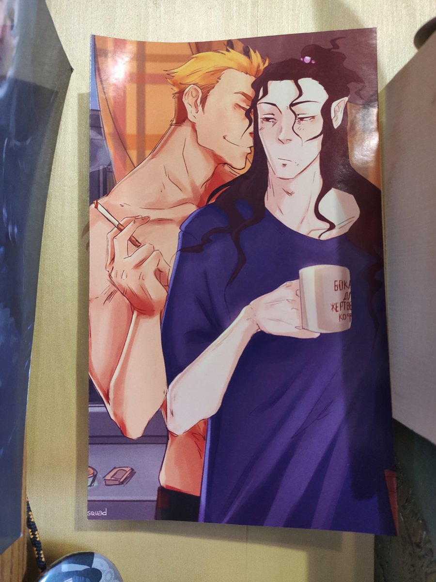 loveLowecraft's tweet photo. Подарки от @madeinsixsquad 🥰 драматичный принц неврозов #Voltron_Lotor, героический капитан летающей херни #Cid_Highwind и его недоубитый недовампир #Vincente_Valentine и Френсис #bsd_Fitzgerald это больше чем любовь теперь окружают меня и радуют *____*
#BSD #finalfantasy7 #FF7 https://t.co/b33TorGzpw