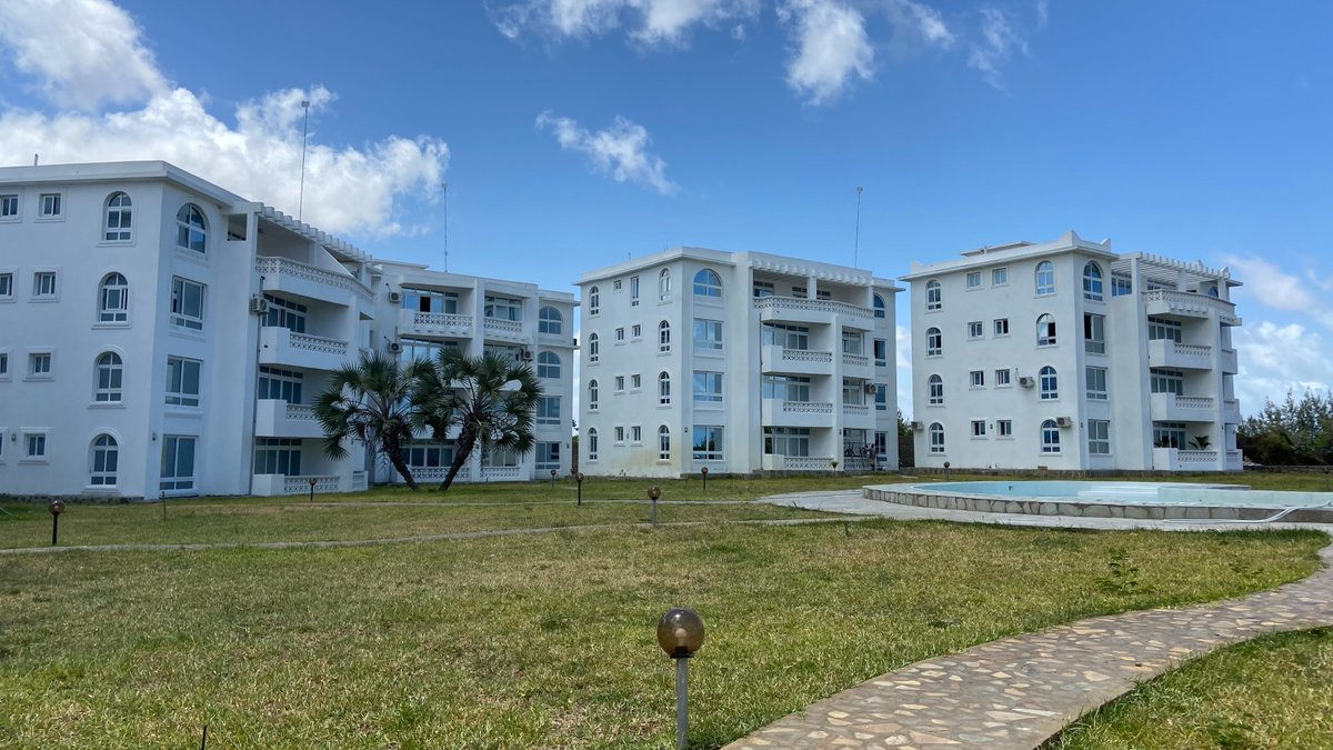 InfoValues's tweet photo. Real photos of our just completed project The KIJANI HOMES APARTMENTS. Come and enjoy your holiday with us during the festive season. You can also buy your ready to move in unit: Price from 4.5M https://t.co/0UTJQw0jmT #malindi #holidayseason #beach https://t.co/xsBFXvuc95