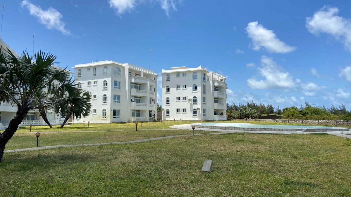 InfoValues's tweet photo. Real photos of our just completed project The KIJANI HOMES APARTMENTS. Come and enjoy your holiday with us during the festive season. You can also buy your ready to move in unit: Price from 4.5M https://t.co/0UTJQw0jmT #malindi #holidayseason #beach https://t.co/xsBFXvuc95