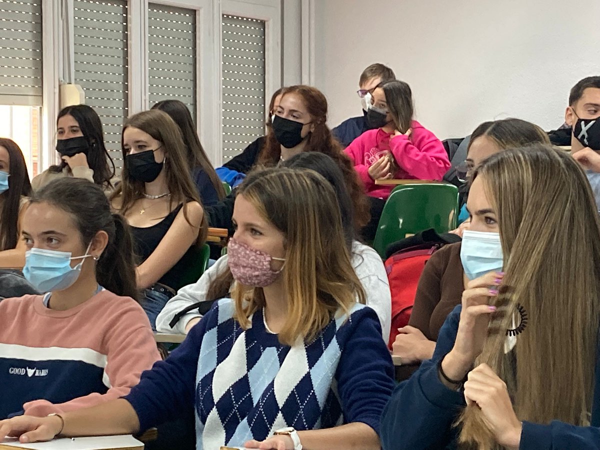 JuniorReportRED's tweet photo. La redacció de la revista @EpisReport torna amb força a 1r i 2n de Batxillerat!
📢 Suma't a la xarxa del #projecteRED a #Lleida a través del programa de #bequesRED amb @inefcat
🔎 Consulta les bases 👇
https://t.co/6jiYqPdSLj https://t.co/UUEWCWJbVM