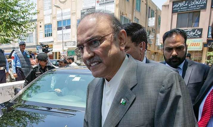 The_Nation's tweet photo. Court summons Zardari on September 29 for suspicious transaction case
https://t.co/Jqyp9NDQUb
#AsifZardari #SuspiciousTransaction #Case https://t.co/hatMxkFIMT
