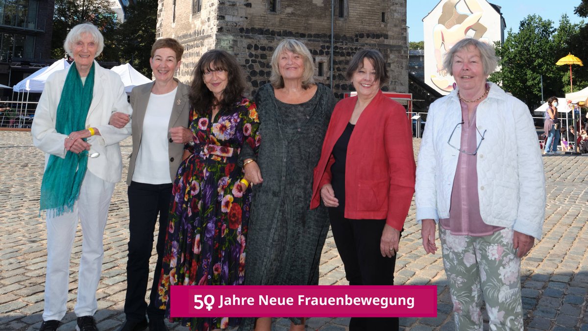 FrauenMediaTurm's tweet photo. Nachlese zum Wochenende: Die ersten beiden Panel unseres Events sind online:
Begrüßung: https://t.co/Wr1FLjzXPE
Pionierinnen: https://t.co/txx27WMjF3 https://t.co/ma22vPLpU5