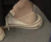 zoglasstgrm's tweet photo. 210924 zo__glasss IG COMMENT

fan: "i cant wear shoes for a long time if i fold them up... 😢"
yuri: "they're mule snickers"

#joyuri #조유리 https://t.co/BmYPnPx16X